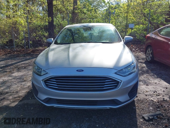 2019 Ford Fusion SE with VIN 3FA6P0HD0KR192915, listed as a IAAI auction lot 41980996 with 128,336 mi miles. Bid and sale history available at carsss.com. Image 12.
