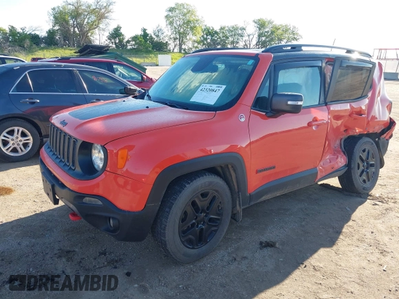 2018 Jeep Renegade Trailhawk z VIN ZACCJBCB6JPH44846, wystawiony jako IAAI lot #42320847 z przebiegiem 103 004 mil mil oraz . Historia ofert i sprzedaży dostępna na DreamBid. Obrazek 17.