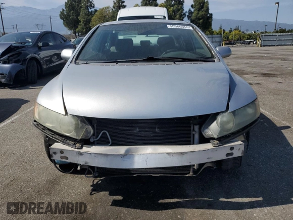 2008 Honda Civic LX z VIN 2HGFA16518H346311, wystawiony jako Copart lot #58086955 z przebiegiem 143 446 mil mil oraz Szkoda całkowita • Salvage title. Historia ofert i sprzedaży dostępna na DreamBid. Obrazek 5.