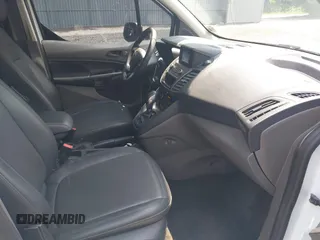 2022 Ford Transit Connect XL with VIN NM0GS9E28N1531565, listed as a IAAI auction lot 42636297 with 22,032 mi miles and . Bid and sale history available at DreamBid. Image 5.