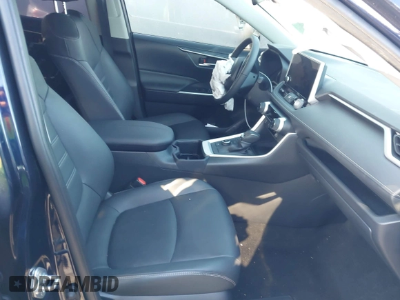 2024 Toyota RAV4 Hybrid XLE Premium with VIN JTMB6RFV0RD141316, listed as a IAAI auction lot 41980384 with 13,270 mi miles and . Bid and sale history available at DreamBid. Image 5.