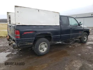 1997 Dodge Ram 2500 with VIN 3B7KC23Z5VG725277, listed as a Copart auction lot 44915535 with 149,293 mi miles and Salvage Title. Bid and sale history available at carsss.com. Image 3.