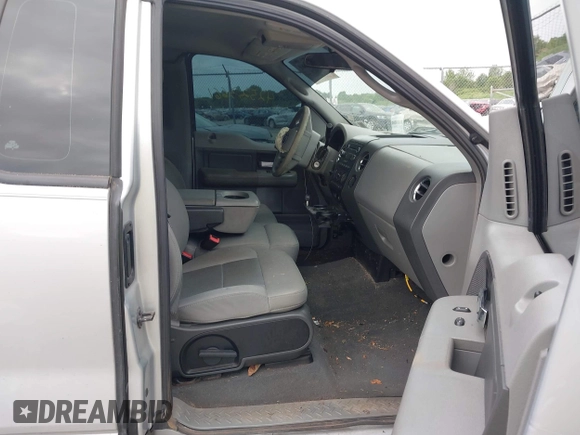2008 Ford F-150 XL with VIN 1FTRF12278KE70486, listed as a IAAI auction lot 42523661 with 140,934 mi miles and . Bid and sale history available at DreamBid. Image 5.