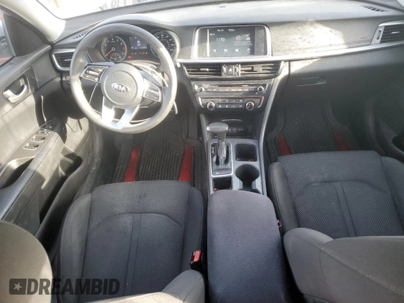 2020 Kia Optima LX z VIN 5XXGT4L30LG389034, wystawiony jako Copart lot #49735975 z przebiegiem 219 985 mil mil oraz Szkoda całkowita • Salvage title. Historia ofert i sprzedaży dostępna na DreamBid. Obrazek 8.