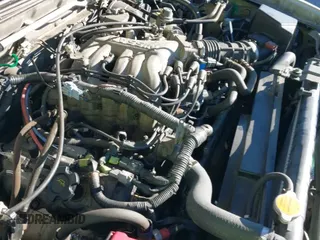 2003 Nissan Frontier XE z VIN 1N6ED29Y23C409535, wystawiony jako IAAI lot #41197791 z przebiegiem 110 345 mil mil oraz . Historia ofert i sprzedaży dostępna na DreamBid. Obrazek 14.