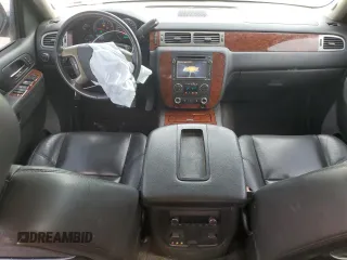 2012 Chevrolet Avalanche LTZ with VIN 3GNTKGE70CG305592, listed as a Copart auction lot 68987764 with 140,919 mi miles and Salvage Title. Bid and sale history available at carsss.com. Image 8.