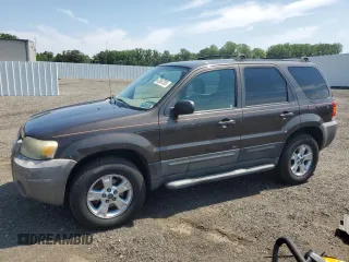 2007 Ford Escape XLT with VIN 1FMYU93187KA35671, listed as a Copart auction lot 62867285 with 226,074 mi miles and Clean title. Bid and sale history available at DreamBid. Image 1.