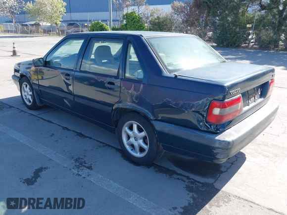 1996 Volvo 850 с VIN YV1LS5516T2280158, выставлен на аукционе IAAI как лот 41927862 с пробегом 278 922 миль миль и . История ставок и продаж доступна на DreamBid. Изображение 3.