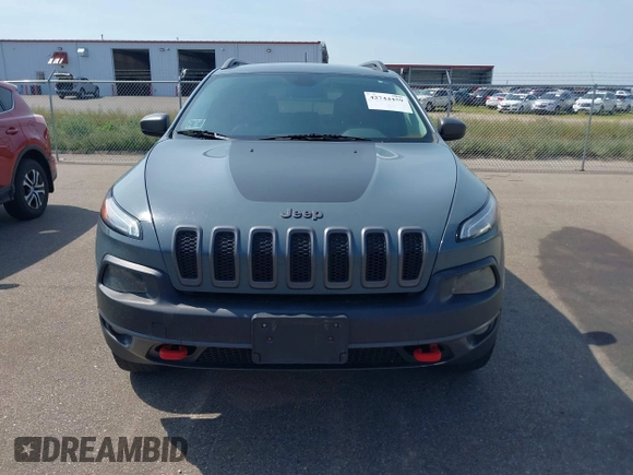 2015 Jeep Cherokee Trailhawk с VIN 1C4PJMBS7FW569497, выставлен на аукционе IAAI как лот 42744459 с пробегом 177 265 миль миль и . История ставок и продаж доступна на DreamBid. Изображение 12.