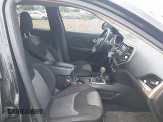 2016 Jeep Cherokee Sport with VIN 1C4PJMAB9GW323280, listed as a IAAI auction lot 42366989 with 151,332 mi miles and . Bid and sale history available at DreamBid. Image 5.