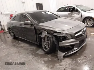 2014 Mercedes-Benz CLA 250 z VIN WDDSJ4GB1EN149344, wystawiony jako IAAI lot #42126707 z przebiegiem 85 428 mil mil oraz . Historia ofert i sprzedaży dostępna na DreamBid. Obrazek 1.