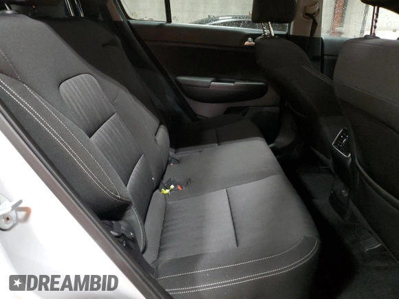 2017 Kia Sportage LX z VIN KNDPMCAC4H7036399, wystawiony jako Copart lot #57631155 z przebiegiem 89 803 mil mil oraz Szkoda całkowita • Salvage title. Historia ofert i sprzedaży dostępna na DreamBid. Obrazek 10.