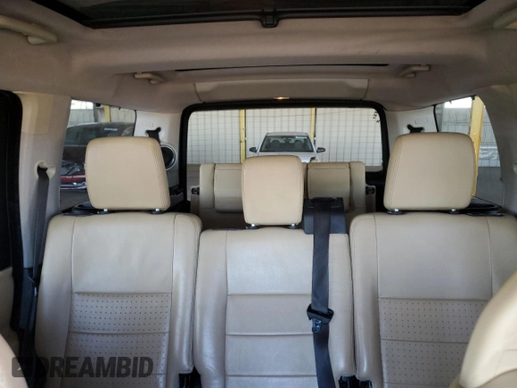 2006 Land Rover LR3 HSE with VIN SALAG25496A367126, listed as a Copart auction lot 88544625 with 120,448 mi miles and Salvage title. Bid and sale history available at DreamBid. Image 10.