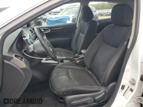 2017 Nissan Sentra SR z VIN 3N1AB7AP2HY262500, wystawiony jako Copart lot #54702865 z przebiegiem 108 687 mil mil oraz Szkoda całkowita • Salvage title. Historia ofert i sprzedaży dostępna na DreamBid. Obrazek 7.