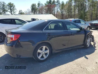 2014 Toyota Camry L with VIN 4T1BF1FK6EU798103, listed as a Copart auction lot 52677075 with 147,735 mi miles and Clean Title. Bid and sale history available at carsss.com. Image 3.