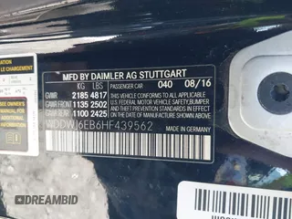 2017 Mercedes-Benz C 43 AMG with VIN WDDWJ6EB6HF439562, listed as a IAAI auction lot 41544958 with 94,183 mi miles and . Bid and sale history available at carsss.com. Image 9.