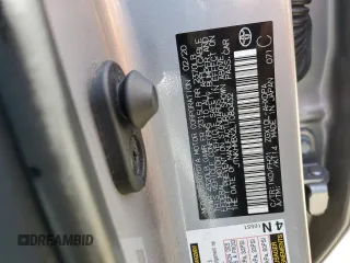 2020 Toyota C-HR LE z VIN JTNKHMBX2L1080432, wystawiony jako Copart lot #53739265 z przebiegiem 110 323 mil mil oraz Szkoda całkowita • Salvage title. Historia ofert i sprzedaży dostępna na DreamBid. Obrazek 12.