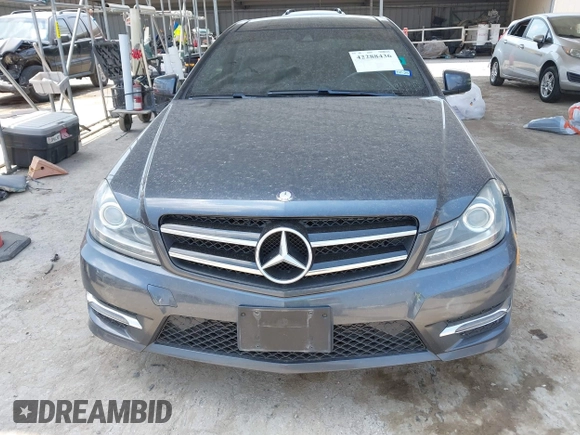 2015 Mercedes-Benz C 250 z VIN WDDGJ4HBXFG390555, wystawiony jako IAAI lot #42288436 z przebiegiem 93 665 mil mil oraz . Historia ofert i sprzedaży dostępna na DreamBid. Obrazek 13.