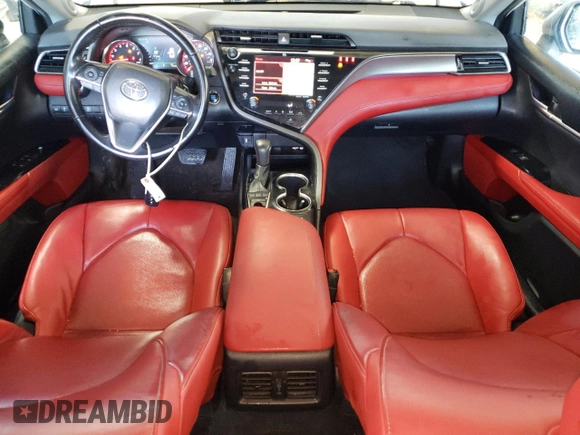 2019 Toyota Camry XSE with VIN 4T1B61HK9KU738700, listed as a Copart auction lot 45981085 with 37,424 mi miles and Clean Title. Bid and sale history available at carsss.com. Image 8.