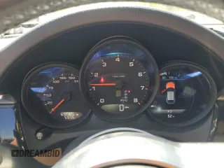 2018 Porsche Macan z VIN WP1AA2A58JLB09229, wystawiony jako Copart lot #54876065 z przebiegiem 128 985 mil mil oraz Szkody całkowita. Historia ofert i sprzedaży dostępna na DreamBid. Obrazek 9.