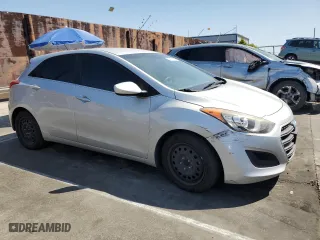 2017 Hyundai Elantra GT with VIN KMHD35LH6HU379562, listed as a Copart auction lot 52121105 with 104,405 mi miles and Clean Title. Bid and sale history available at carsss.com. Image 4.