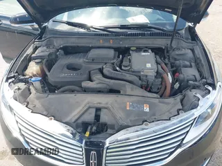2016 Lincoln MKZ Hybrid with VIN 3LN6L2LU1GR622656, listed as a IAAI auction lot 42590612 with 264,839 mi miles and . Bid and sale history available at DreamBid. Image 10.