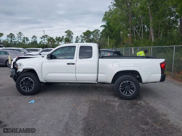 2020 Toyota Tacoma 2WD SR with VIN 5TFRX5GN9LX179393, listed as a IAAI auction lot 41668393 with 193,227 mi miles. Bid and sale history available at carsss.com. Image 14.