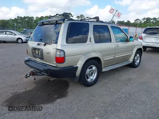 2000 Infiniti QX4 with VIN JNRAR07Y8YW081943, listed as a IAAI auction lot 41996017 with 191,201 mi miles and . Bid and sale history available at DreamBid. Image 4.