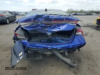2024 Hyundai Elantra SE z VIN KMHLL4DGXRU654573, wystawiony jako Copart lot #54004355 z przebiegiem 10 453 mil mil oraz Szkoda całkowita • Salvage title. Historia ofert i sprzedaży dostępna na DreamBid. Obrazek 6.