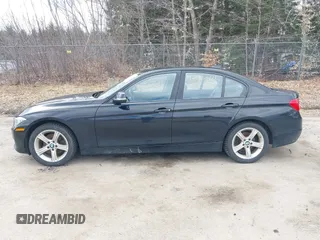 2013 BMW 3 Series 328i xDrive with VIN WBA3B5C5XDF597184, listed as a IAAI auction lot 42060785 with 205,559 mi miles. Bid and sale history available at carsss.com. Image 12.