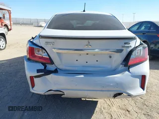 2022 Mitsubishi Mirage ES z VIN ML32FUFJ5NHF03326, wystawiony jako IAAI lot #41340720 z przebiegiem 15 621 mil mil oraz . Historia ofert i sprzedaży dostępna na DreamBid. Obrazek 6.