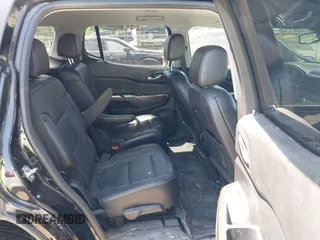 2023 GMC Acadia SLT z VIN 1GKKNML45PZ182935, wystawiony jako IAAI lot #42014235 z przebiegiem 73 070 mil mil oraz . Historia ofert i sprzedaży dostępna na DreamBid. Obrazek 8.