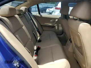 2008 BMW 3 Series 328i z VIN WBAVA33518P142319, wystawiony jako Copart lot #57081045 z przebiegiem 157 411 mil mil oraz Szkoda całkowita • Salvage title. Historia ofert i sprzedaży dostępna na DreamBid. Obrazek 10.