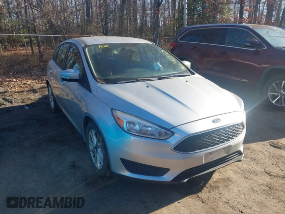 2016 Ford Focus SE with VIN 1FADP3KE5GL200829, listed as a IAAI auction lot 41628505 with 111,053 mi miles and . Bid and sale history available at carsss.com. Image 1.