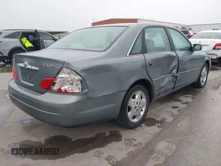 2004 Toyota Avalon XL with VIN 4T1BF28B94U387764, listed as a IAAI auction lot 42162419 with 306,611 mi miles and . Bid and sale history available at carsss.com. Image 4.