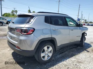 2022 Jeep Compass Latitude with VIN 3C4NJCBB7NT214268, listed as a Copart auction lot 54277455 with 24,695 mi miles and Salvage title. Bid and sale history available at DreamBid. Image 3.