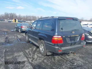 2002 Toyota Land Cruiser with VIN JTEHT05J122018974, listed as a IAAI auction lot 41543290 with 266,926 mi miles. Bid and sale history available at carsss.com. Image 3.