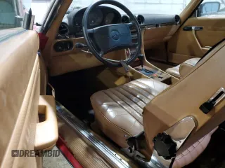1987 Mercedes-Benz 560 SL with VIN WDBBA48D8HA067597, listed as a Copart auction lot 86120744 with 136,772 mi miles and Clean Title. Bid and sale history available at carsss.com. Image 8.