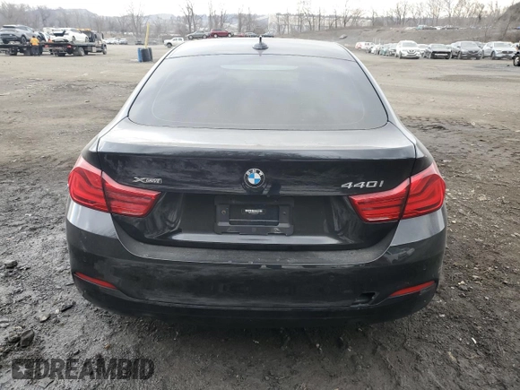 2019 BMW 4 Series 440i xDrive with VIN WBA4J7C50KBM76008, listed as a Copart auction lot 88407425 with 83,491 mi miles and Salvage Title. Bid and sale history available at carsss.com. Image 6.