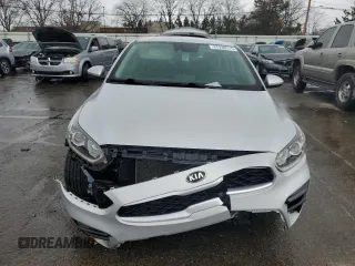2020 Kia Forte LXS with VIN 3KPF24AD0LE187832, listed as a Copart auction lot 47939575 with 0 mi miles and Salvage Title. Bid and sale history available at carsss.com. Image 5.