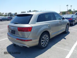 2017 Audi Q7 Premium Plus with VIN WA1LAAF79HD033100, listed as a IAAI auction lot 42614847 with 118,774 mi miles and . Bid and sale history available at DreamBid. Image 4.