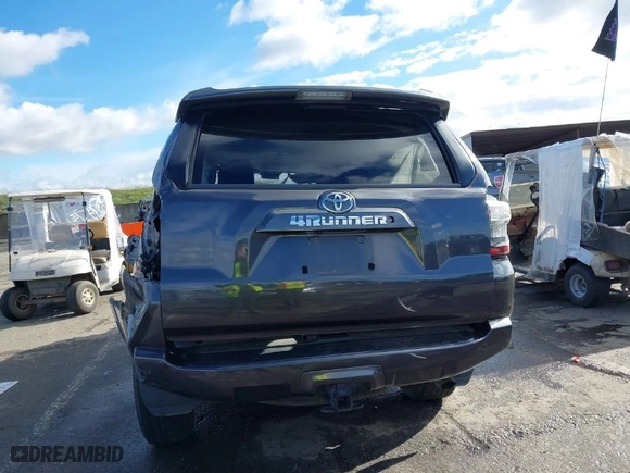 2019 Toyota 4Runner SR5 with VIN JTEBU5JR9K5666170, listed as a IAAI auction lot 41539253 with 82,568 mi miles. Bid and sale history available at carsss.com. Image 17.
