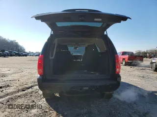 2008 GMC Yukon SLT w/4SB with VIN 1GKFC13068R184438, listed as a Copart auction lot 45032525 with 230,656 mi miles and Salvage Title. Bid and sale history available at carsss.com. Image 6.
