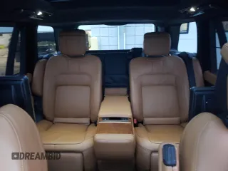 2019 Land Rover Range Rover z VIN SALGV5RE8KA519007, wystawiony jako Copart lot #81339944 z przebiegiem 55 158 mil mil oraz Szkoda całkowita • Salvage title. Historia ofert i sprzedaży dostępna na DreamBid. Obrazek 10.