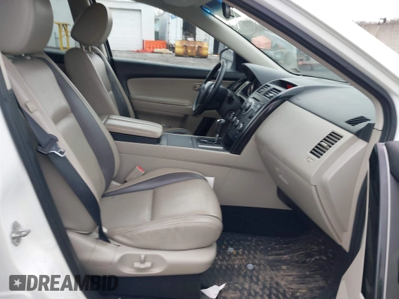 2012 Mazda CX-9 Touring z VIN JM3TB2CA0C0350196, wystawiony jako IAAI lot #42005485 z przebiegiem 205 748 mil mil oraz . Historia ofert i sprzedaży dostępna na DreamBid. Obrazek 5.