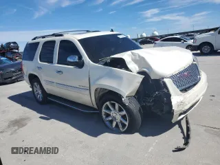 2008 GMC Yukon SLT w/4SB with VIN 1GKFC13J08R263645, listed as a Copart auction lot 47727595 with 0 mi miles and Salvage Title. Bid and sale history available at carsss.com. Image 4.