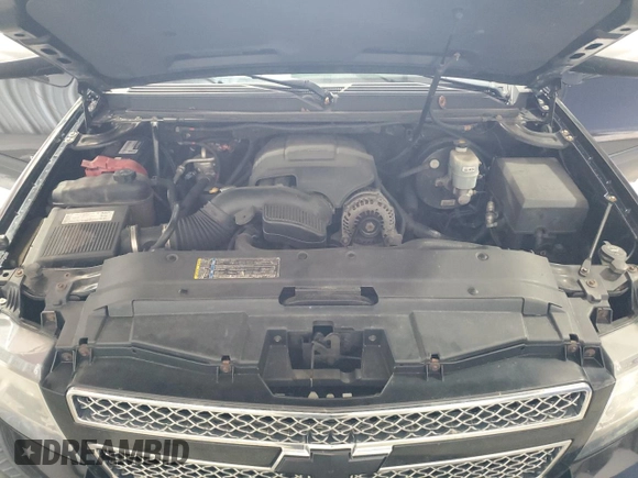 2008 Chevrolet Avalanche 2LT with VIN 3GNFK12328G263445, listed as a Copart auction lot 55815955 with 199,794 mi miles and Clean title. Bid and sale history available at DreamBid. Image 11.