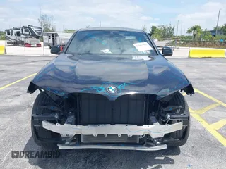 2024 BMW X4 xDrive30i z VIN 5UX33DT09R9W67695, wystawiony jako IAAI lot #42087562 z przebiegiem 20 324 mil mil oraz . Historia ofert i sprzedaży dostępna na DreamBid. Obrazek 13.