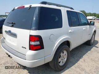 2008 Ford Explorer XLT z VIN 1FMEU73E68UA09652, wystawiony jako IAAI lot #42396626 z przebiegiem 108 395 mil mil oraz . Historia ofert i sprzedaży dostępna na DreamBid. Obrazek 4.
