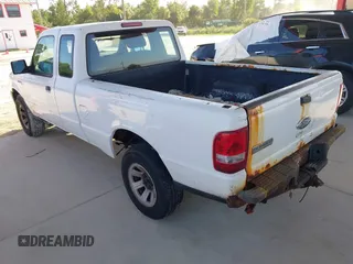 2010 Ford Ranger XL z VIN 1FTKR1ED0APA70378, wystawiony jako IAAI lot #42792103 z przebiegiem 207 084 mil mil oraz . Historia ofert i sprzedaży dostępna na DreamBid. Obrazek 3.